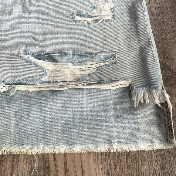 Flying Monkey Women’s Distressed Denim Jean Skirt, size 29 - Picture 5 of 9